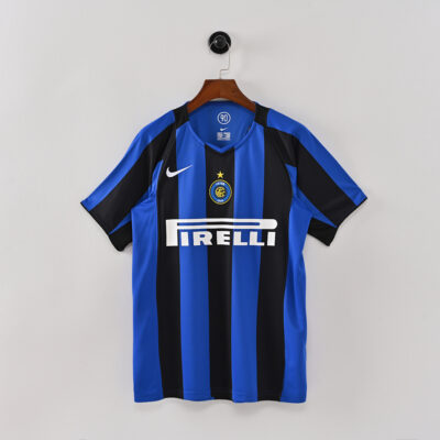04-05 Inter Milan home court